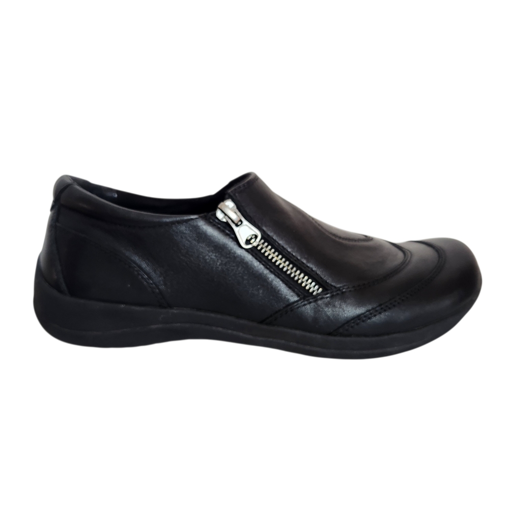 Earth Farraday Black Leather Casual Shoes Size 8.5